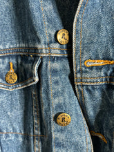 Load image into Gallery viewer, Vintage “Riviera Las Vegas Hotel &amp; Casino” Denim Jacket