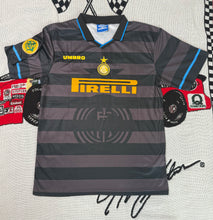 Load image into Gallery viewer, Vintage “Ronaldo Luís Nazário de Lima - Inter Milan” Soccer Jersey