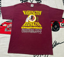 Load image into Gallery viewer, Vintage “Washington Redskins” T-Shirt