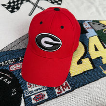 Load image into Gallery viewer, Vintage “University of Georgia Bulldogs” Hat