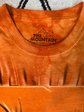 Load image into Gallery viewer, Vintage “University of Tennessee Volunteers” T-Shirt