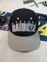 Load image into Gallery viewer, Vintage “Oakland Raiders” Snapback