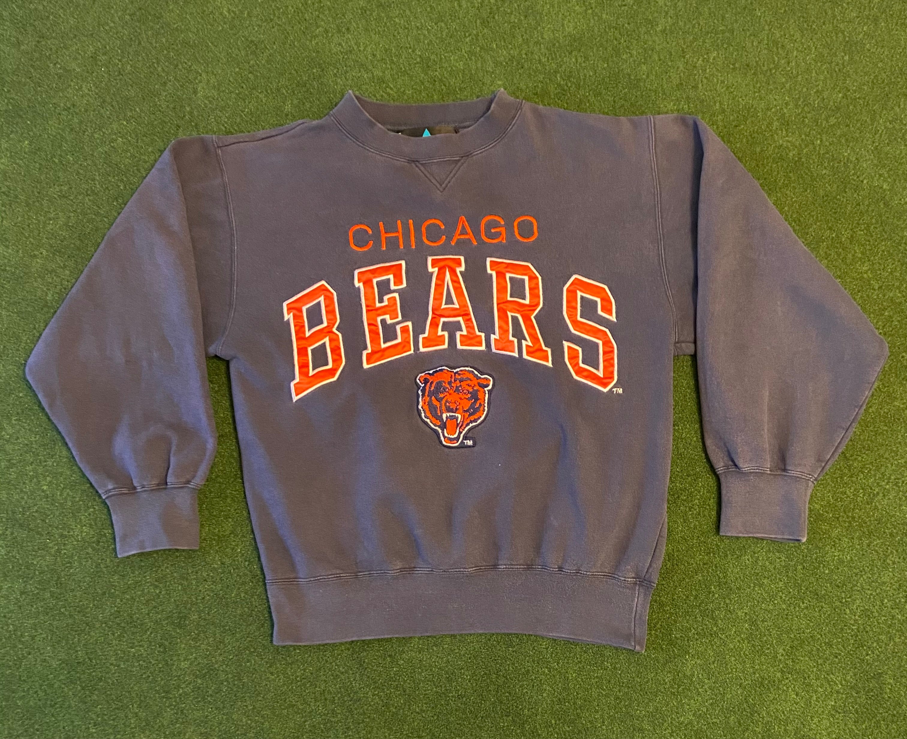 VINTAGE CHICAGO BEARS SWEATSHIRT - ShopperBoard