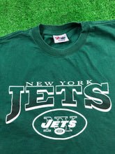 Load image into Gallery viewer, Vintage “NY Jets” T-Shirt