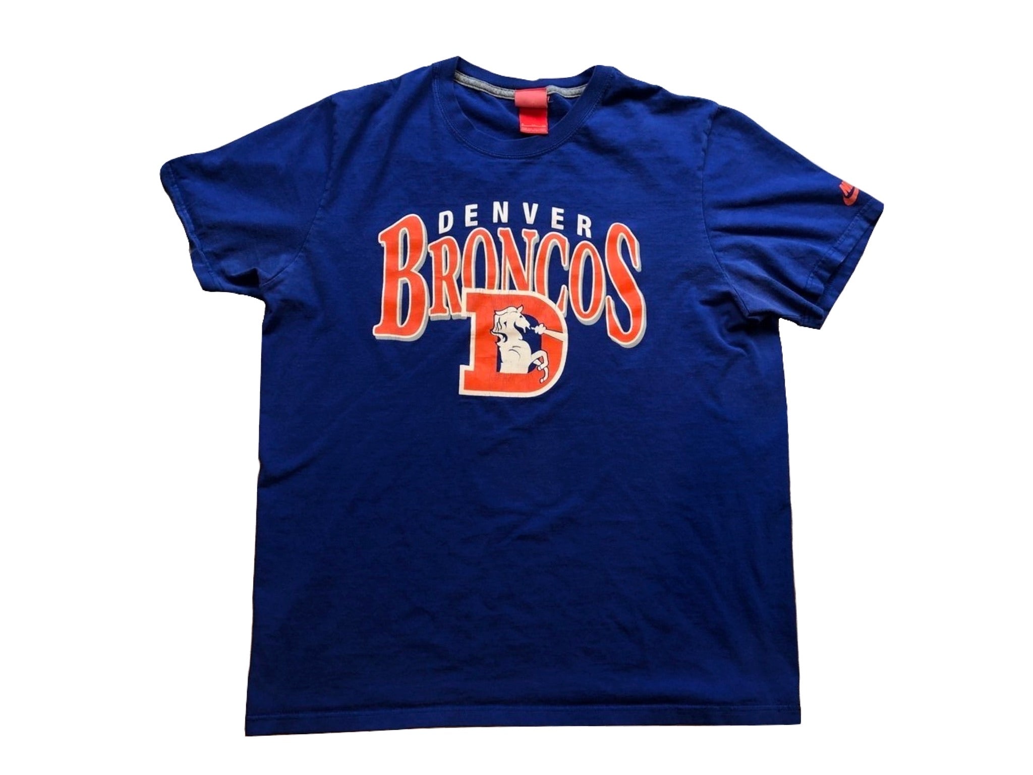 Vintage Nike “Denver Broncos” T-Shirt – shoparea95