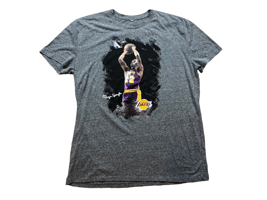 Vintage “Elgin Baylor Lakers” T-Shirt